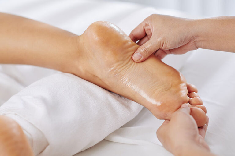 Read more about the article Plantar Fascial Tears