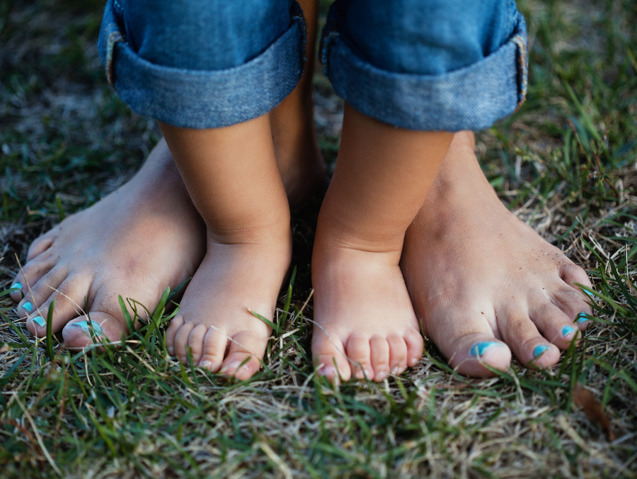 You are currently viewing Mother’s Day Gift: Foot Care for Busy Moms