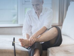 Understanding Foot Changes with Age: What to Watch For and When to Get Help